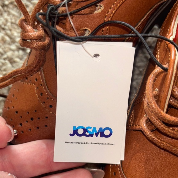 Josmo Tan Men's Oxford Shoes - Picture 2 of 5